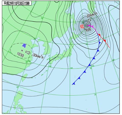 930へクトパスカル台にまで発達する台風崩れの温帯低気圧17103015.jpg