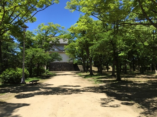 千貫櫓への道.jpg