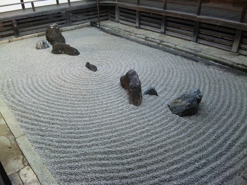 妙心寺東海庵書院南庭.jpg