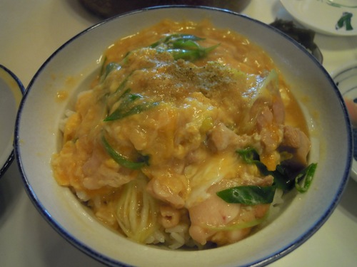 香月の親子丼.jpg